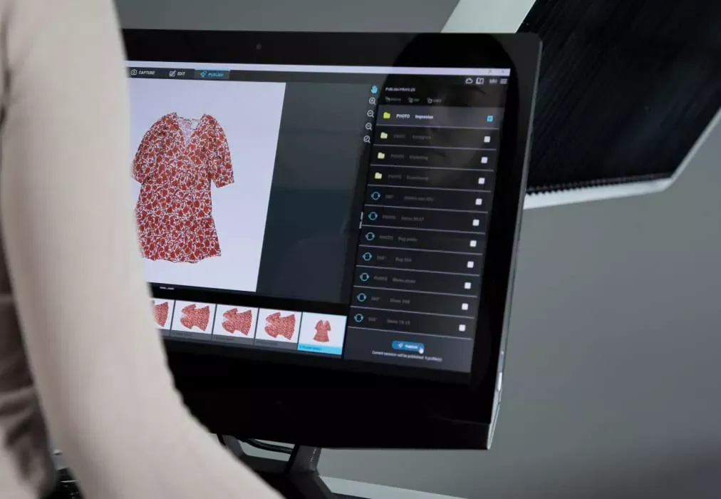 Færdiggørelse og publicering af flat lay-billeder af beklædning i software