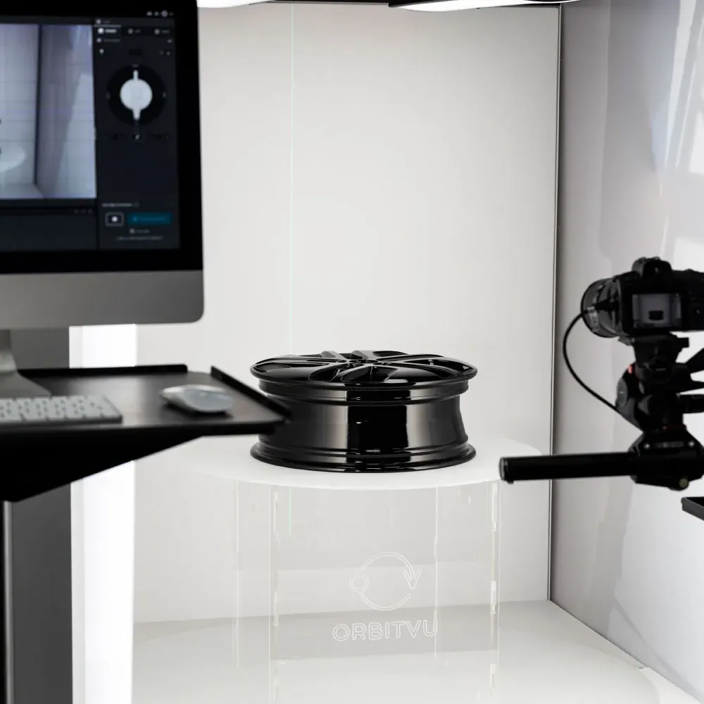 Bilfælg i Orbitvus fotostudie